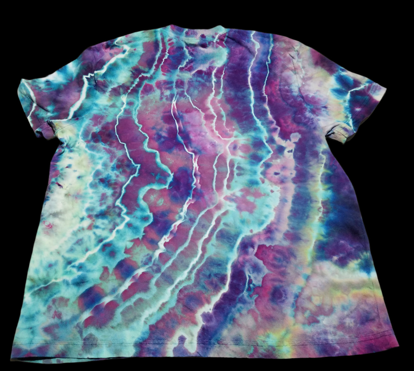 Large Organic Cotton T-Shirt - Glow In The Dark Geodes