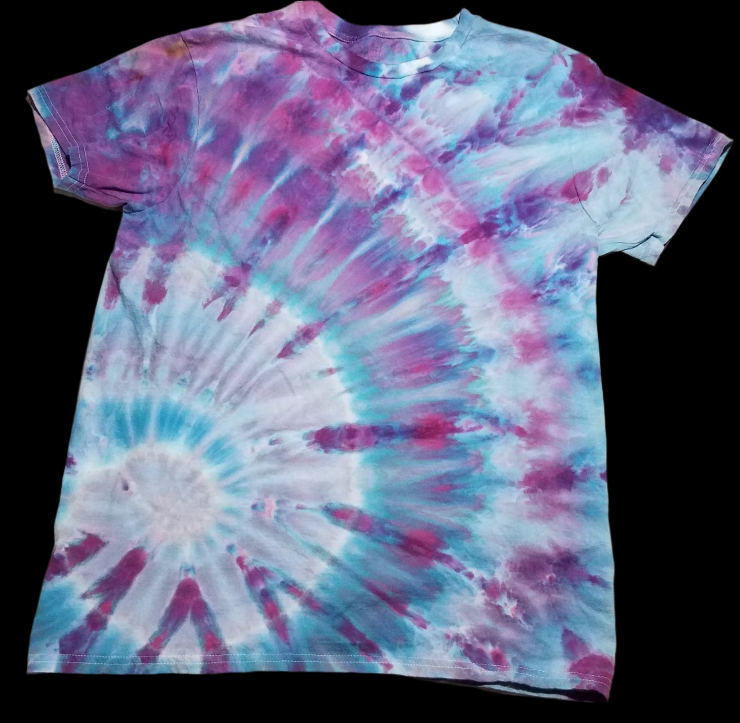 Large George T-Shirt - Amazing Mindbender Spiral