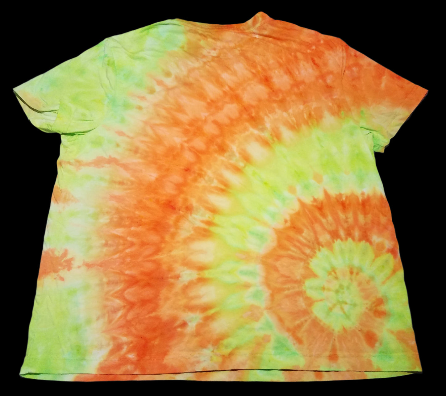 XL Organic Cotton T-Shirt - Bright A$$ Summer Spiral!