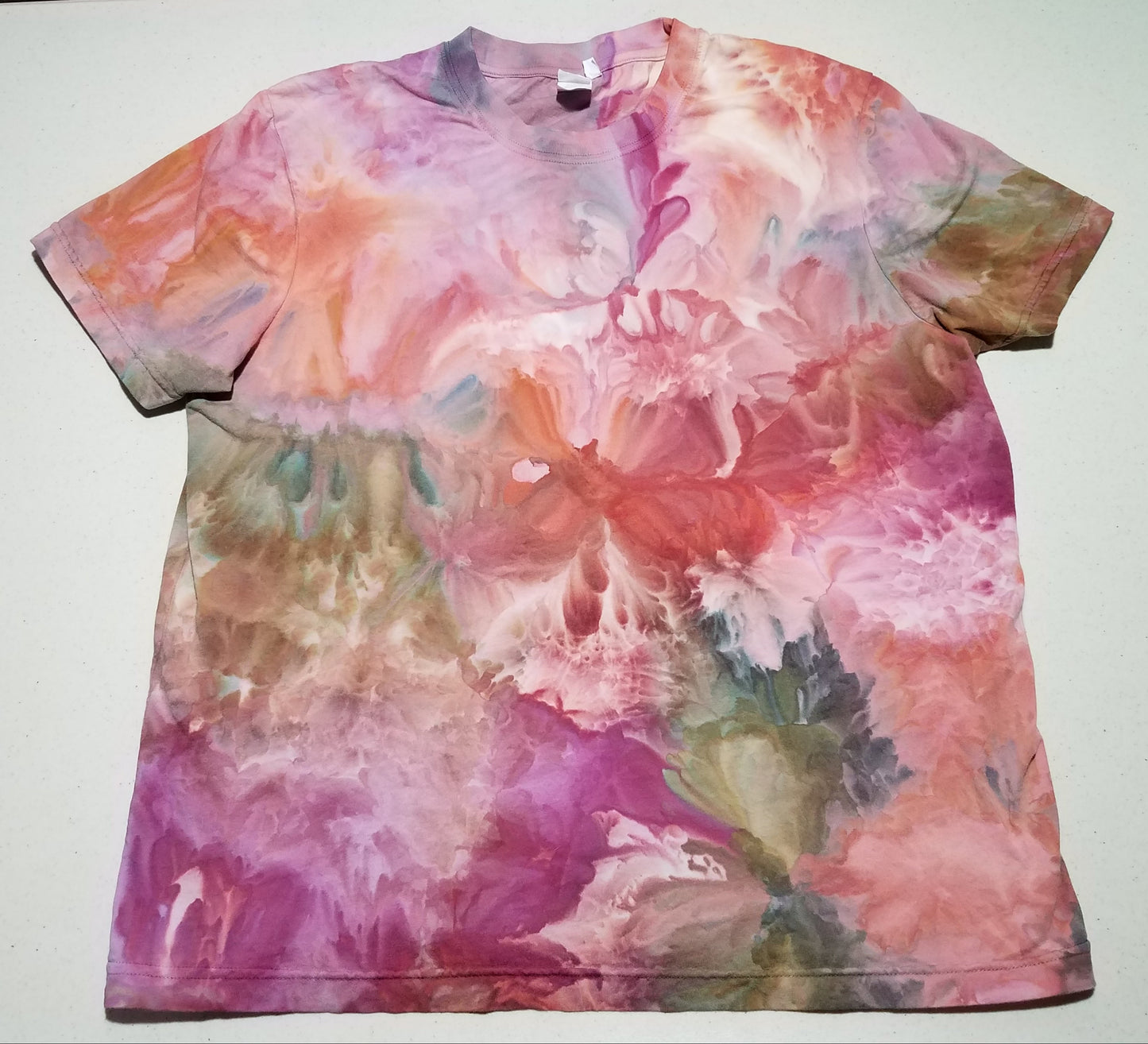 Large Organic Cotton T-Shirt - Beautiful Flowy Hodgepodge